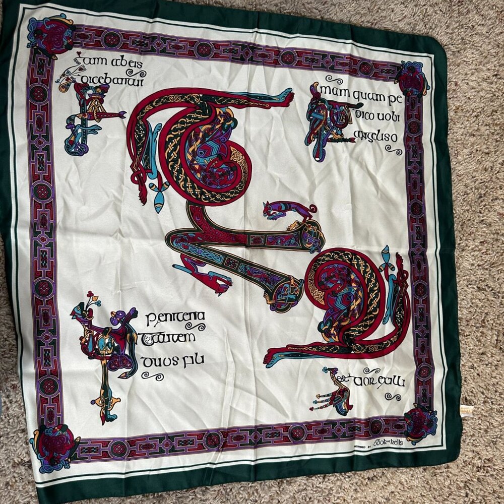 Celtic Design Square Scarf 100% Polyester Green/White inspired by book of Kells